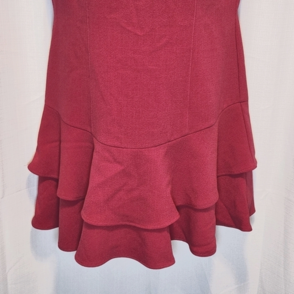 Eliza J Fuchsia Pink Tiered Ruffled Hem Sheath Crepe Cap Sleeve Dress Size 10P - Picture 7 of 10
